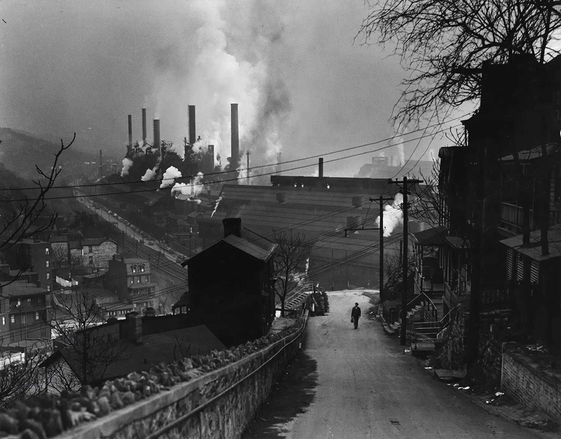 Жилые дома и сталелитейные заводы в Питтсбурге, 1949 год