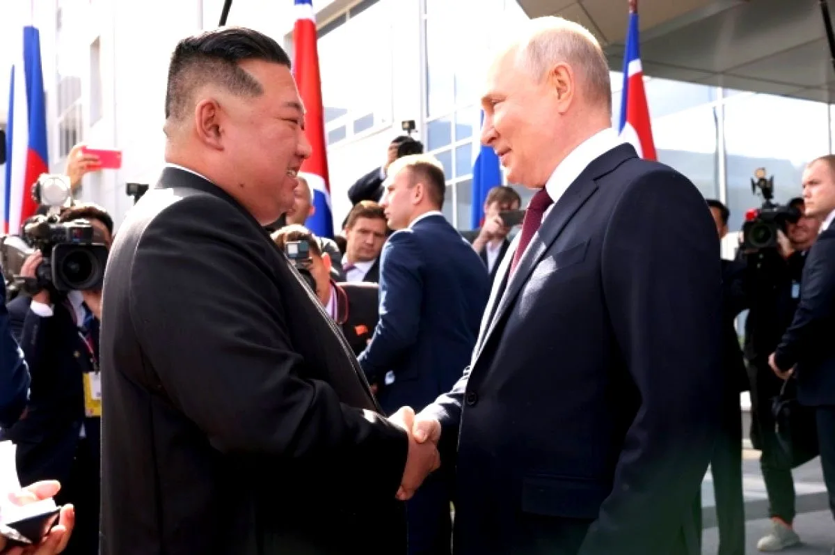 Ким Чен Ын направил поздравление Владимиру Путину по случаю 74-летия и заверил в твёрдо...