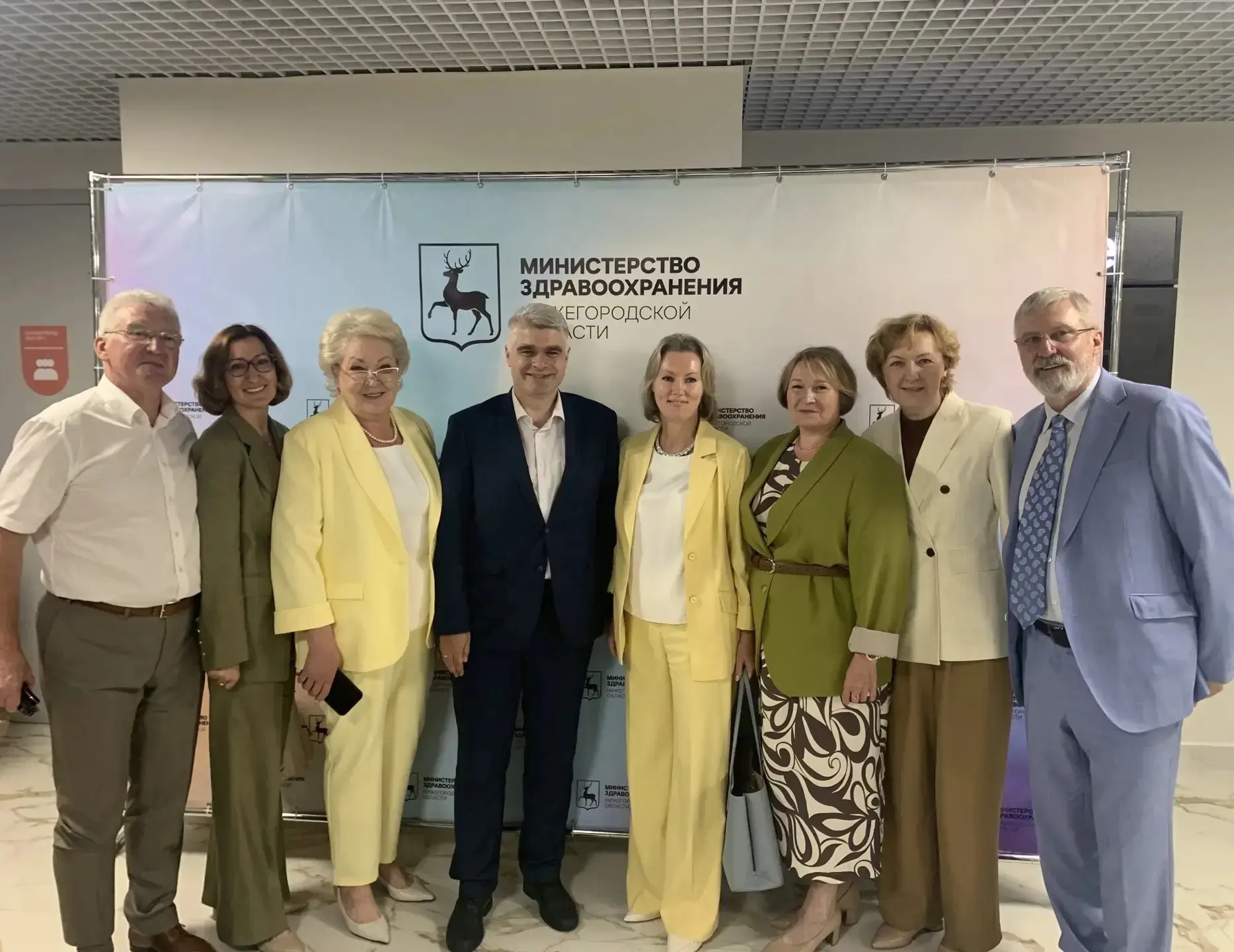 Вместе с директором Института клинической медицины ННГУ Натальей Григорьевой принял уча...