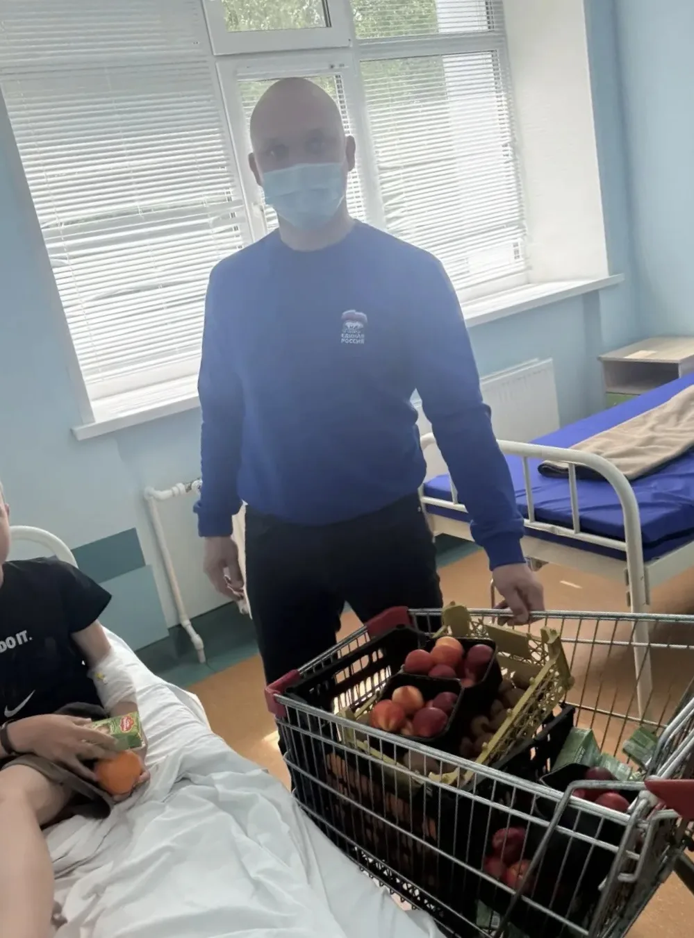 🎁Сегодня депутаты местного городского Совета города Лениногорска совместно с исполните...