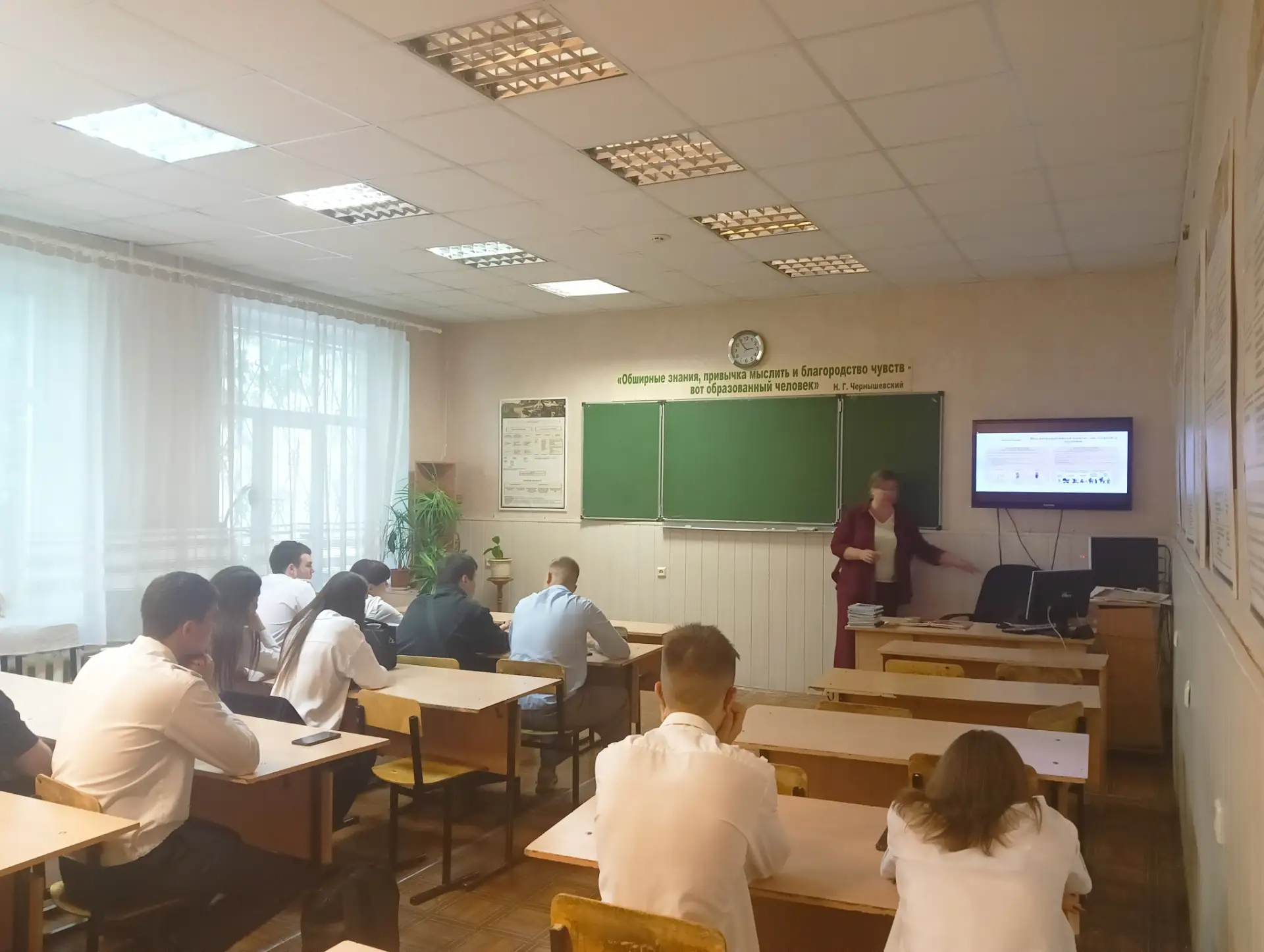 На днях в группе ВЭПХ-252 состоялась важная встреча с медицинским психологом БУЗ ВО "ВЦОЗСиР" Макаро