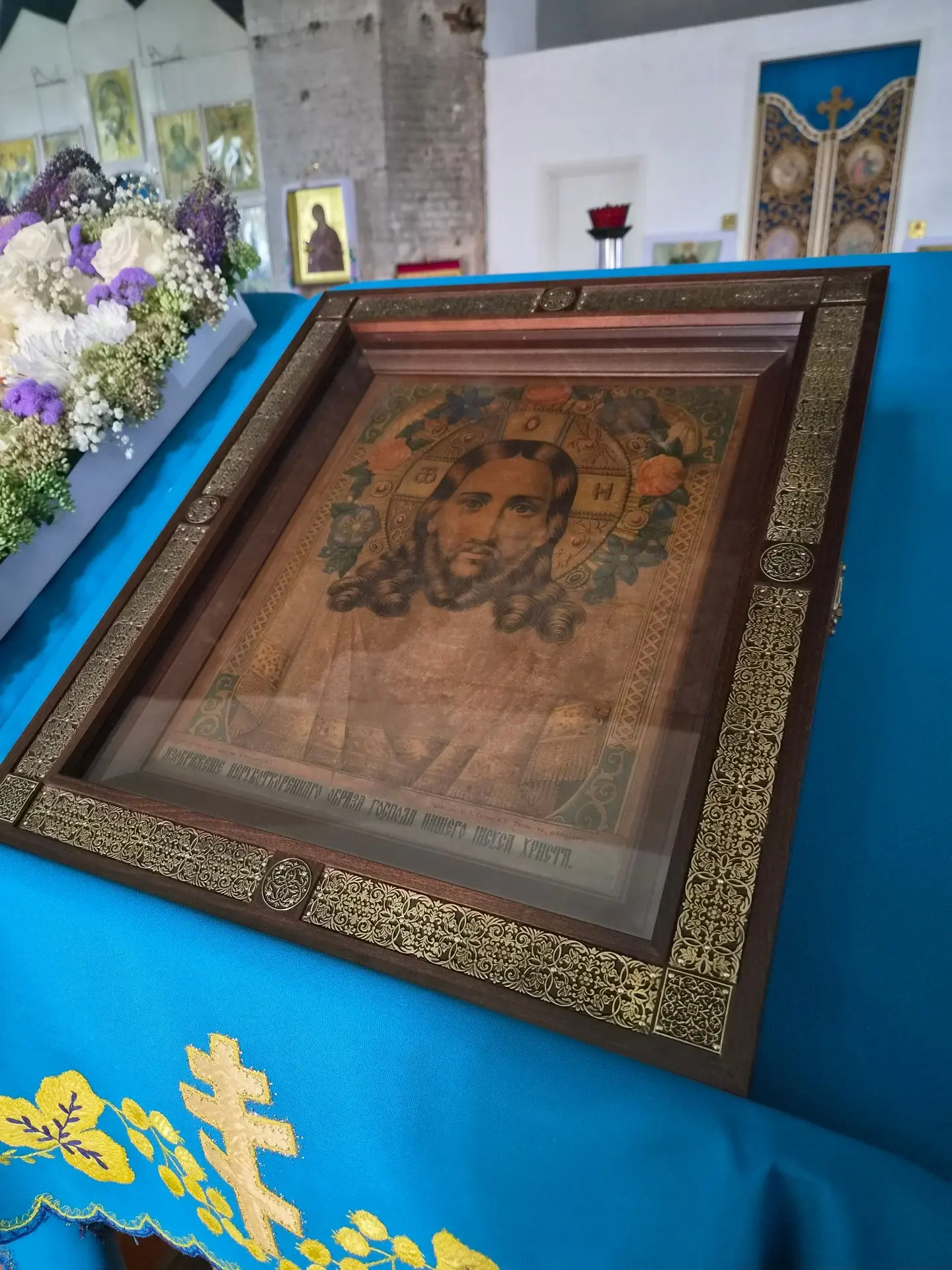 Дорогие друзья, поздравляем с праздником перенесения из Едессы в Константинополь Неруко...