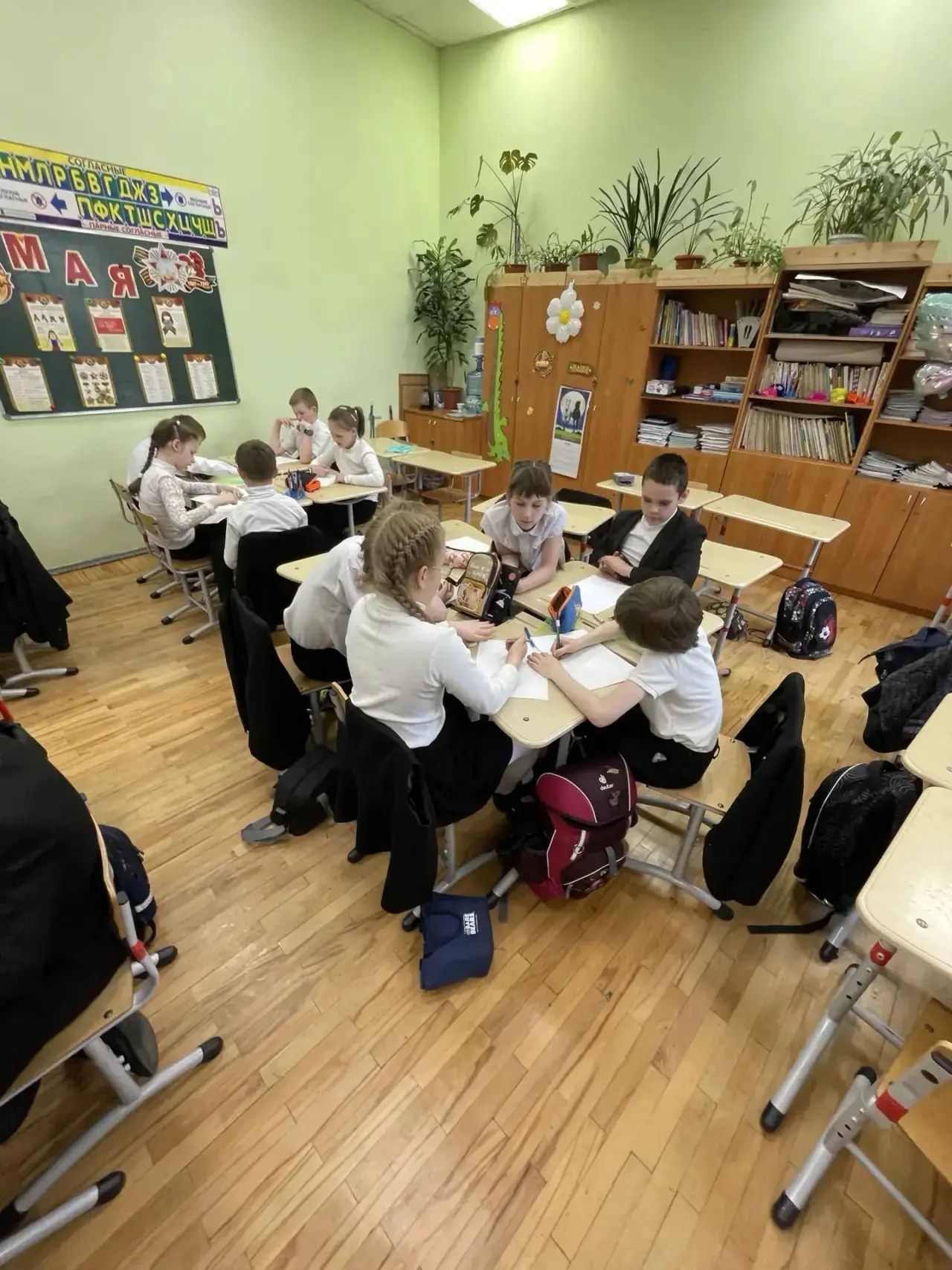 В рамках недели «Здорового питания» в 3-3 классе прошли два ярких и познавательных меро...