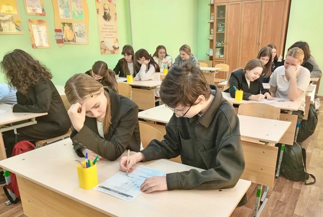 💭 Сегодня в нашей школе прошло занятие из цикла «Разговоры о важном» на тему «Как справляться с волн