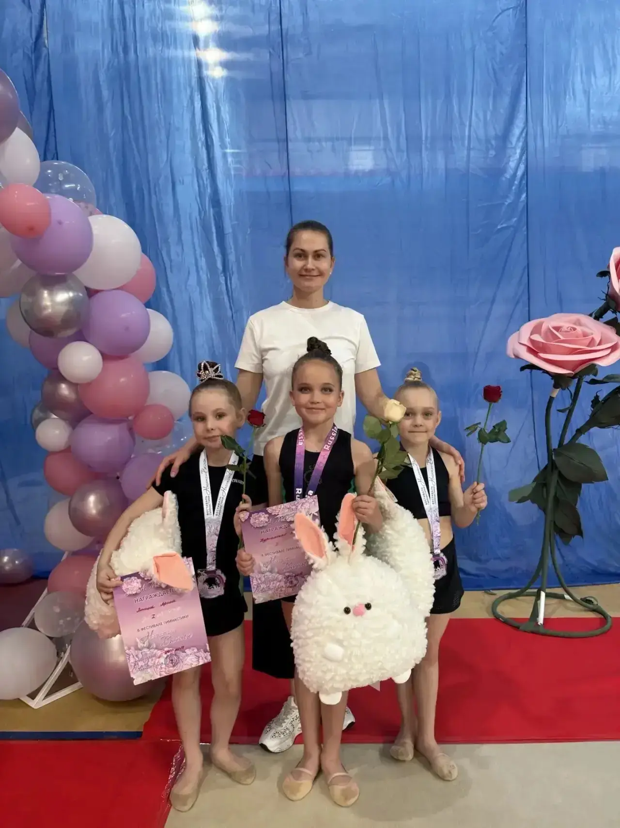 Вчера в спортивном комплексе НИУ БелГУ им. С. Хоркиной проходил «Фестиваль гимнастики». Юные спортсм
