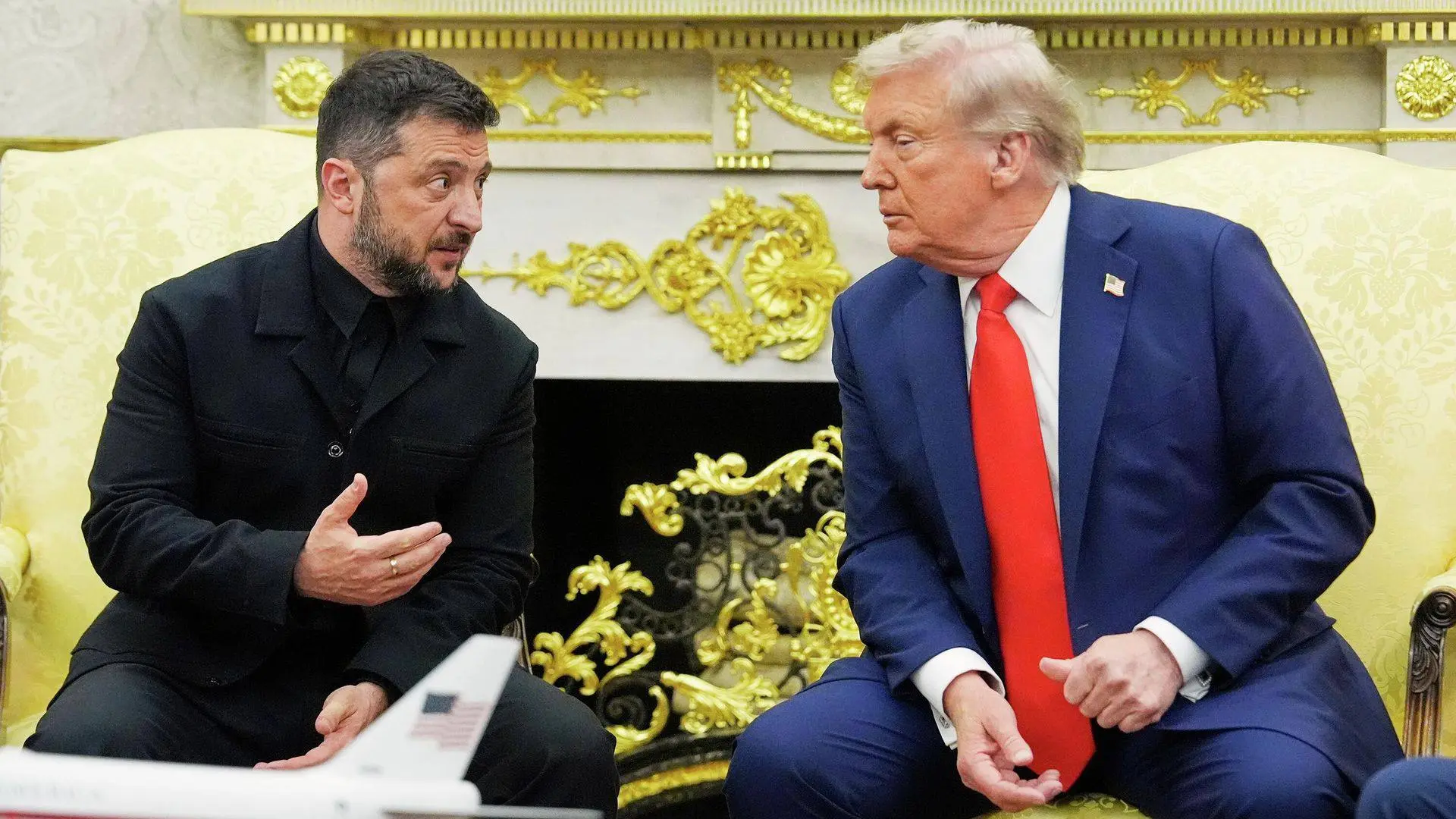 Встреча Трампа с Зеленским началась в Белом доме

Переговоры проходят в закрытом для журналистов фор