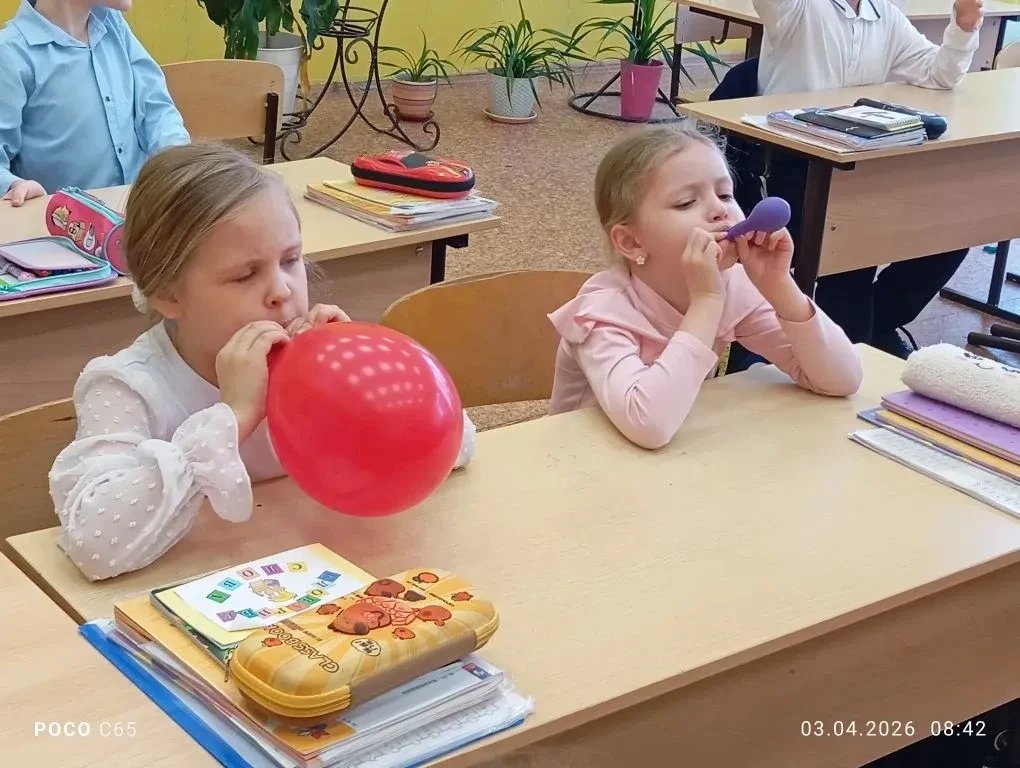Уроки здоровья: 🫁 Дыхательная система человека Медсестра школы провела увлекательный урок для учащих