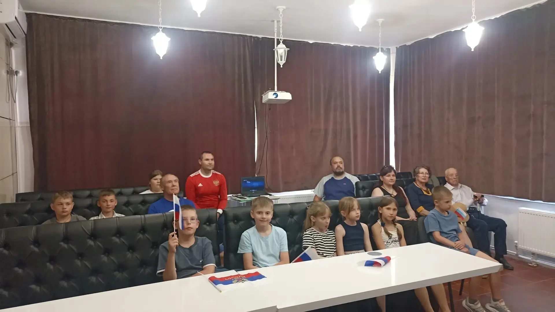 🇷🇺🇷🇺🇷🇺С Днем России!
#РоссияНавсегда 
#МояСтранаРоссия.