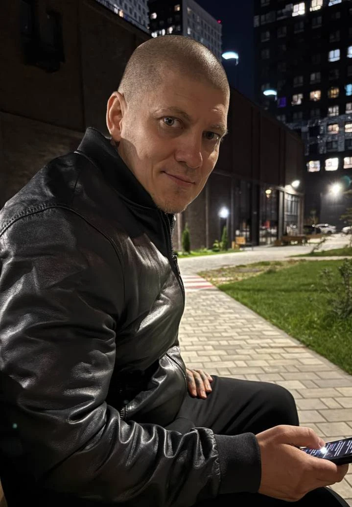 Ну всё, я снова в Москве))