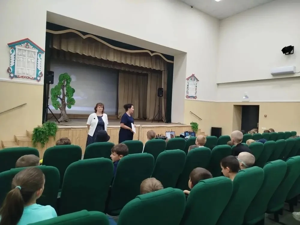 Специалистом по работе с семьей ГБУ РА КЦСОН, совместно с Каменномостском СДК проведено...