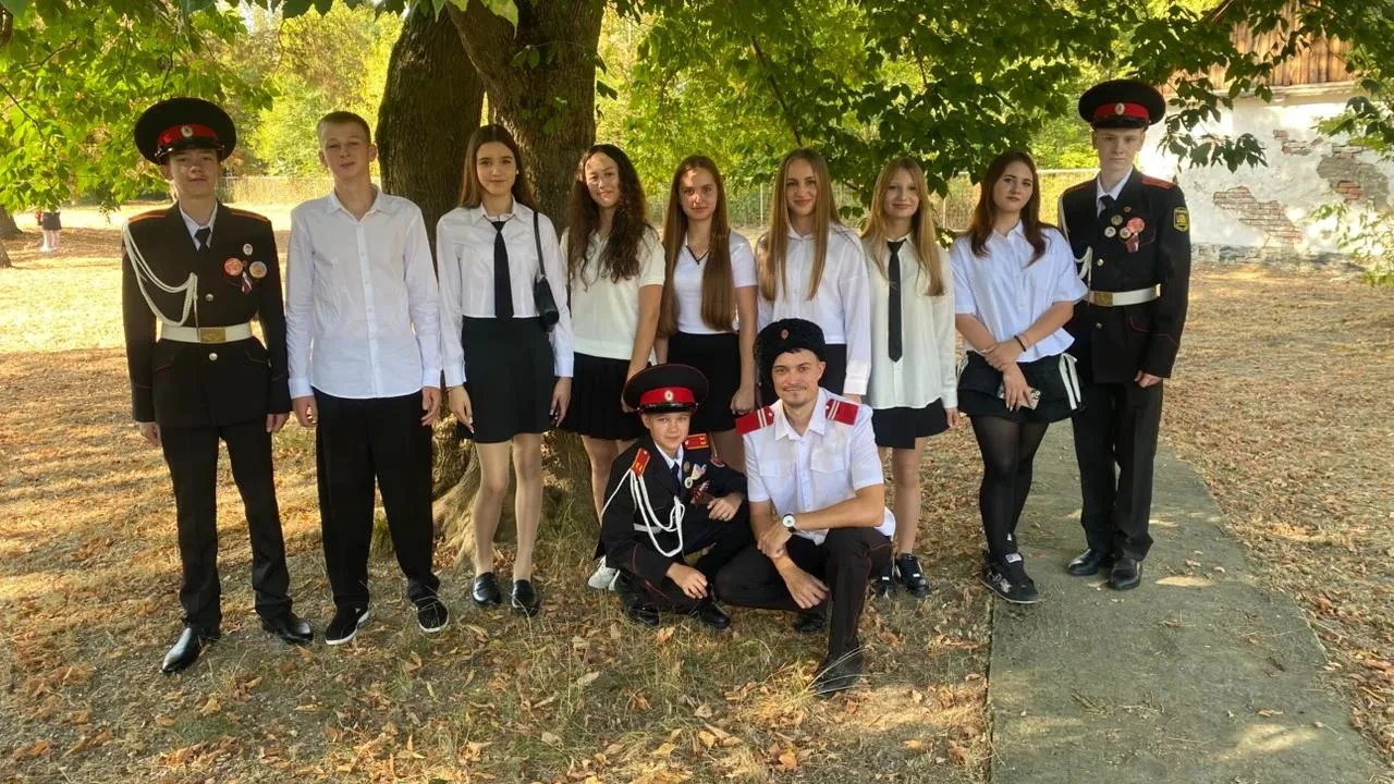 ❤️ Дорогого классного руководителя Юрия Юрьевича Болдырева поздравляем с профессиональн...