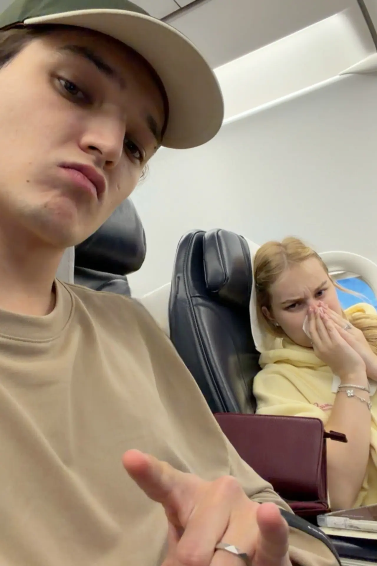 Вайб! Мы полетели ✈️