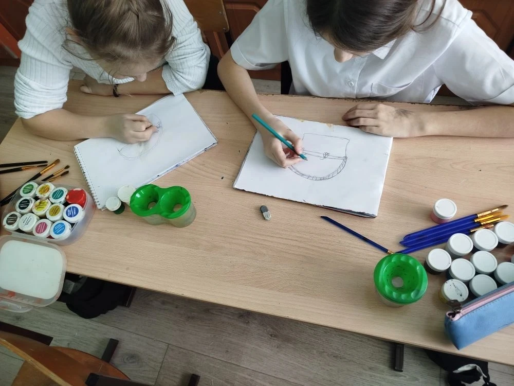 🎨 Цветочная фантазия: сюжетное рисование "Корзина с подснежниками"! 🎨