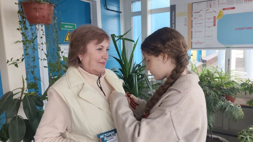 🇷🇺- «Я помню, я горжусь» новости акции «Георгиевская лента»    "Волонтеры Победы" школы #МБОУСОШ10гЛ