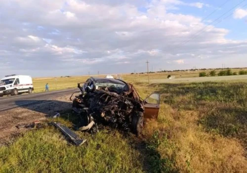Количество погибших в результате ДТП с микроавтобусом в Крыму возросло до трех

https://reklama-crim