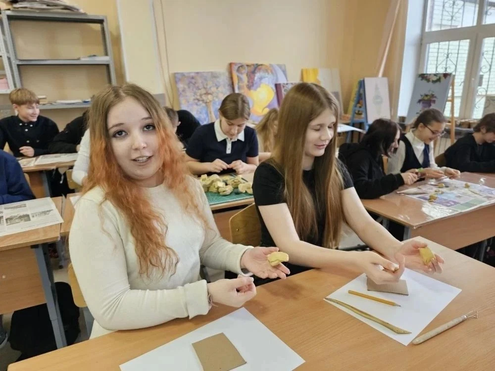 🗓28 апреля на отделении Академии реставрации и дизайна, на улице Морской Пехоты прошёл мастер-класс 