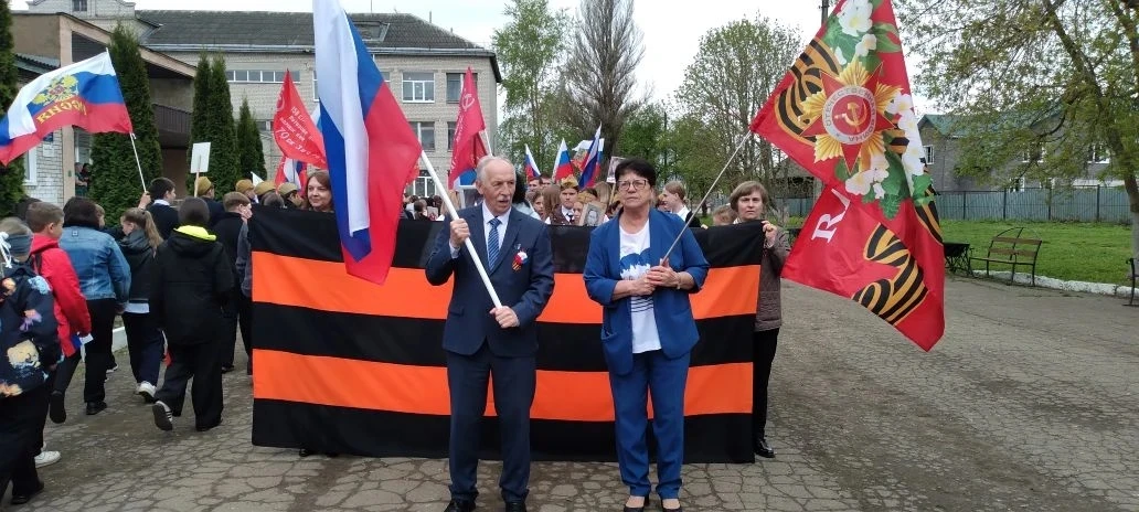 8 мая в ЦО"Петровская школа" прошел митинг, посвящённый 81-ой годовщине со  дня великой Победы нашег