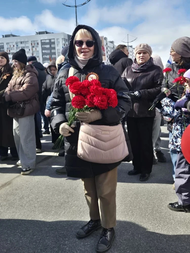 📸 Педагоги школы — на городском параде  9 мая коллектив школы принял участие в торжественном параде,