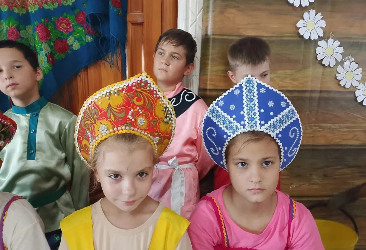 В Сергиевском школьники мастерили кокошники