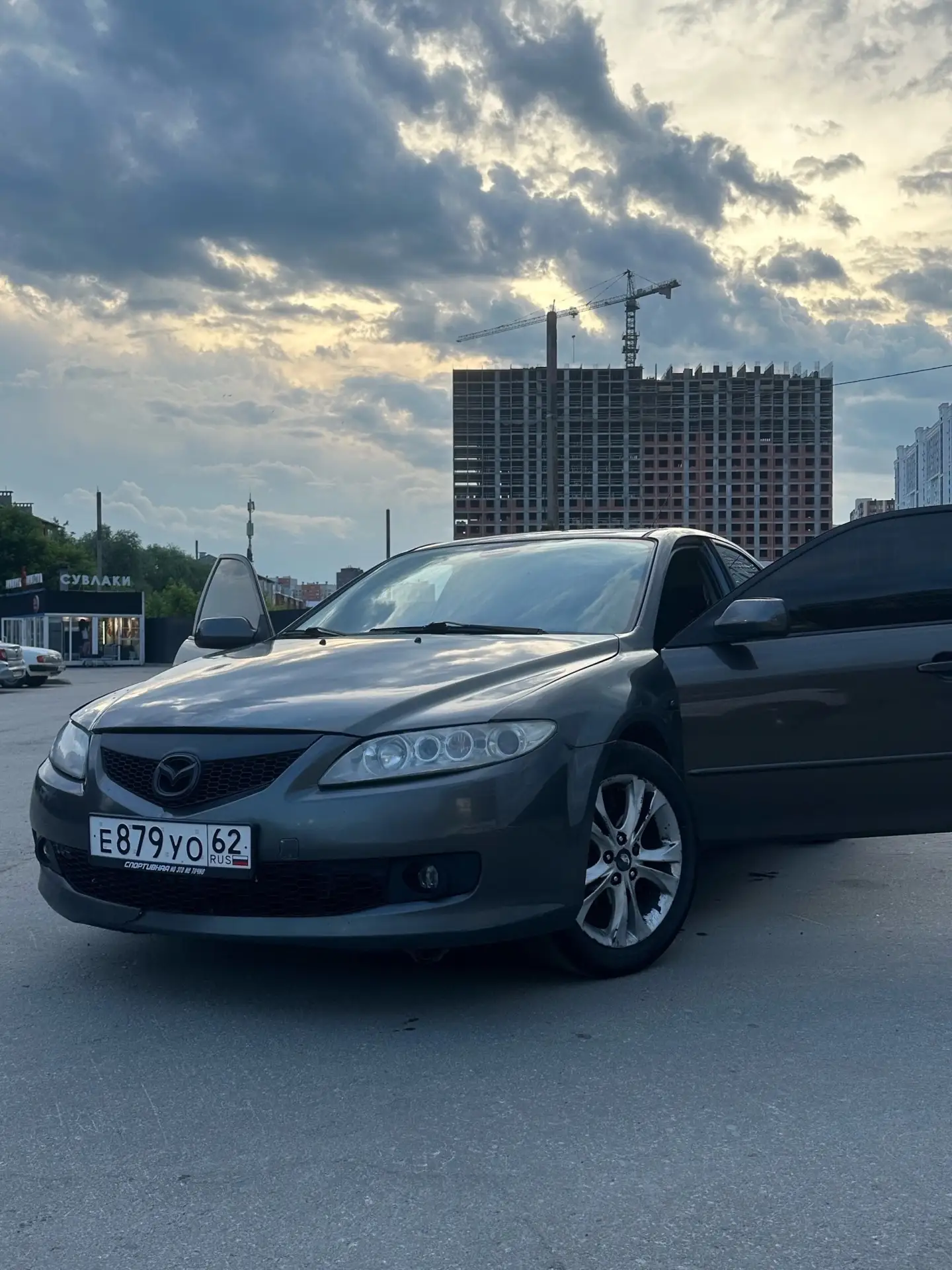 Мазда 6 gg 2006, все в лс, продажа от собственника
Новые тормоза в круг, полностью обслужена
Вложени