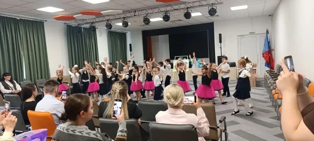 В 1"А" классе (кл.рук.Рамазанова А.А.) прошло праздничное мероприятие"До свидания,  1 класс! ".  Реб