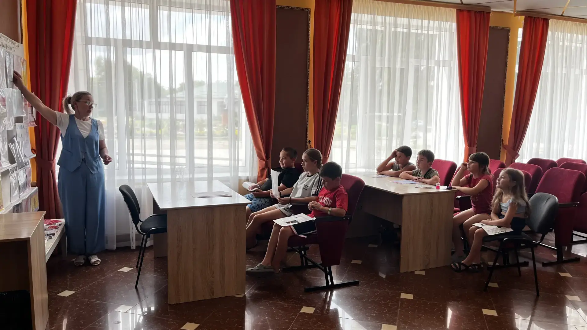 МБУК ЦКС В СДК пос. Центральный прошла акция "Вместе против террора". В ходе мероприяти...