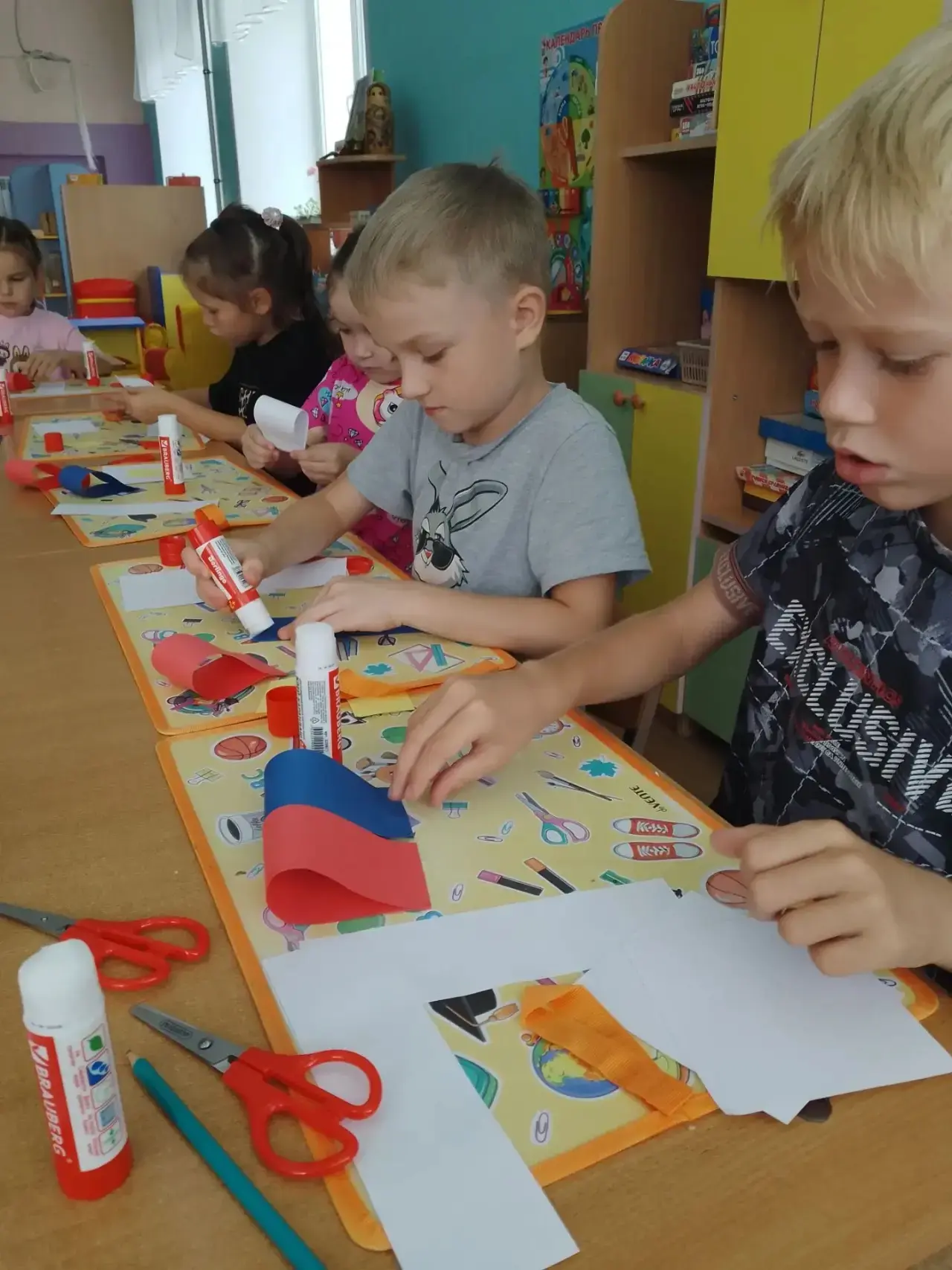 2️⃣1️⃣ августа  в старшей группе "Радуга" 🌈детского сада "Солнышко" ☀️прошло  тематиче...