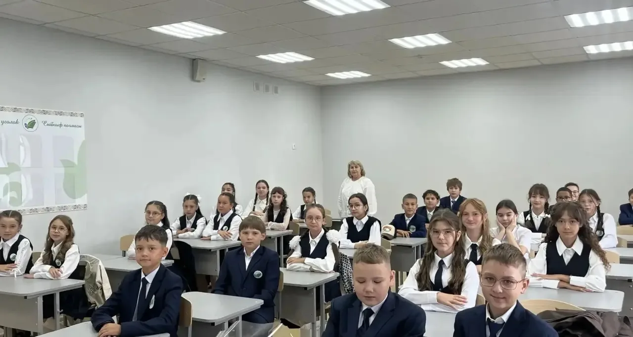 🕊️ Мы за мир! Урок безопасности в 5 «А»