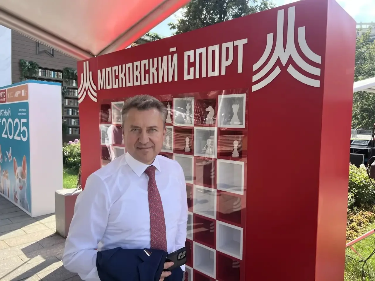 Москва этим летом - как один большой люксовый курорт. Все для вашего удовольствия - нед...