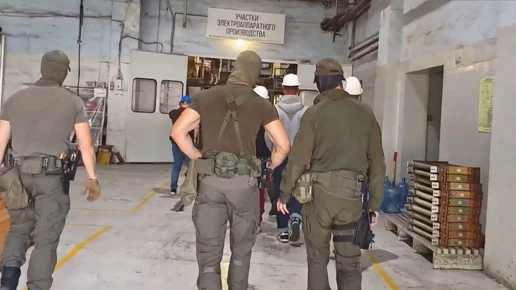 В Новосибирске заводчанин на рабочем месте перетачивал сигнальные пистолеты в боевые