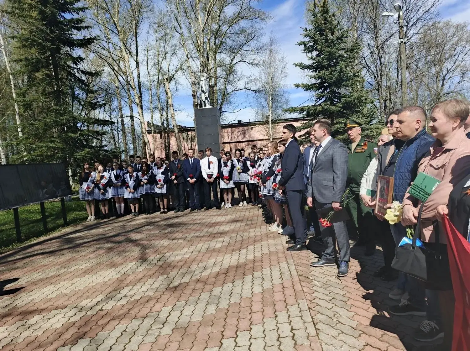 🌟В преддверии Дня Победы состоялось памятное мероприятие, посвященное подвигу бойцов 1-й манёвренно