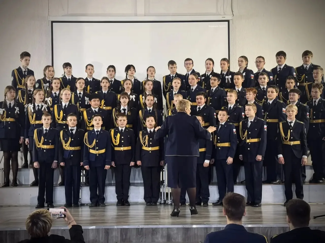 20 февраля в Кадетской школе состоялось традиционное кадетское собрание «Честь имею!»  В рамках собр