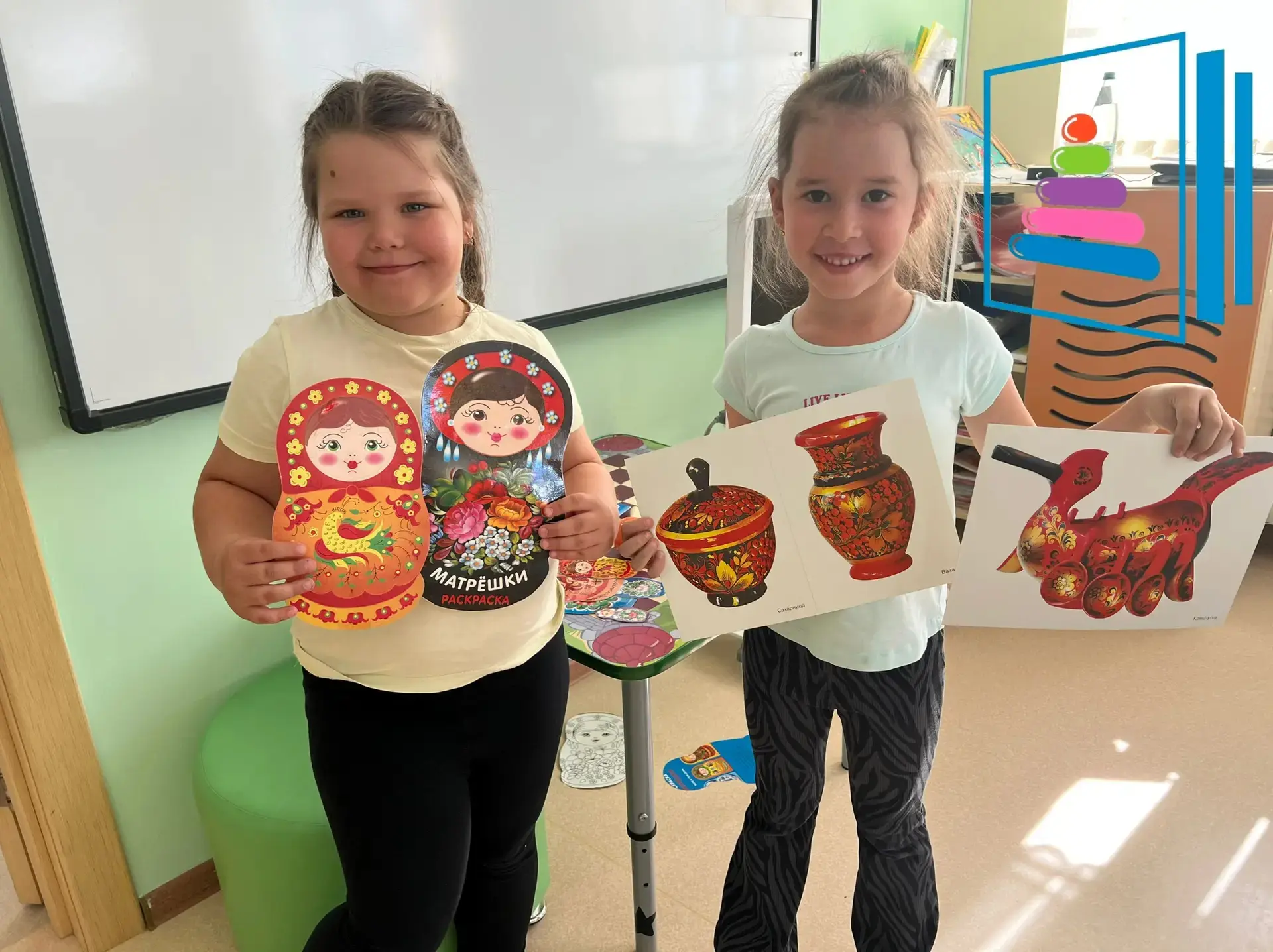 🎨✨ Творческий полет фантазии в дежурной группе детского сада! ✨🎨

Сегодня наши юные художники погр