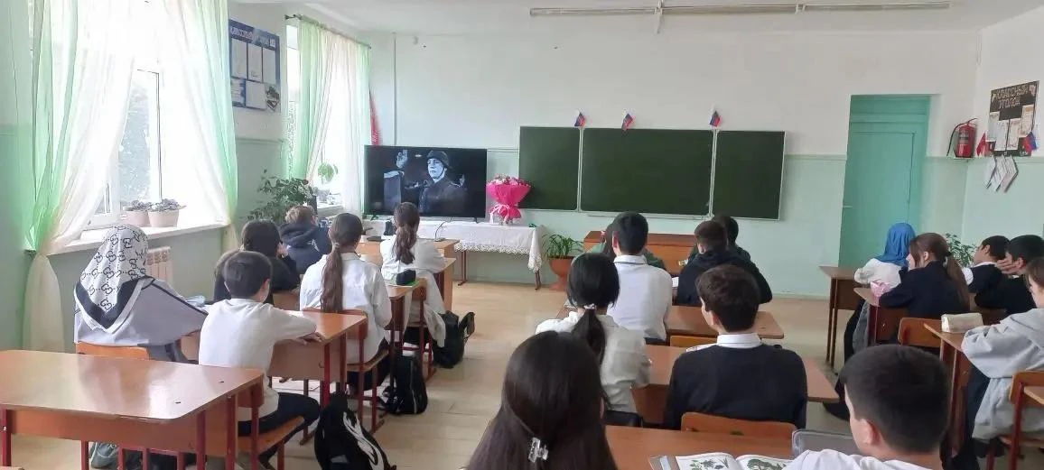 11 апреля, в Международный день освобождения узников фашистских концлагерей, проходят тематические к