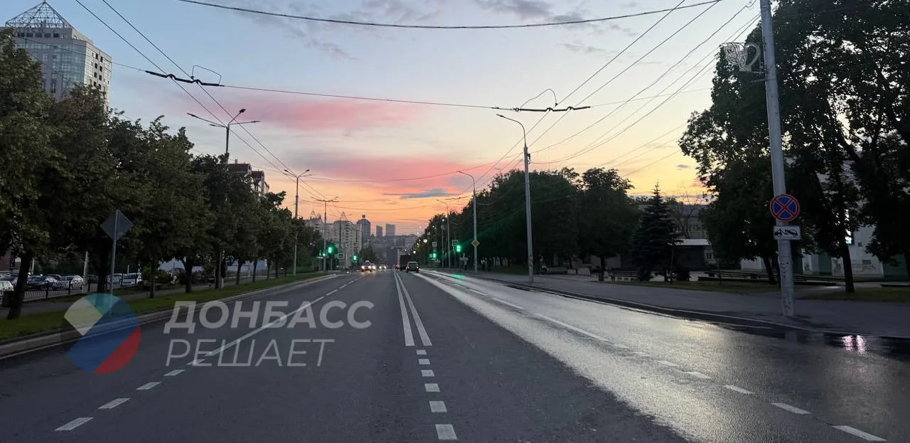 ☂️Погода на Юге России утром 13 июня:

☀️В Донецке +20°, ясно.

⛅️В Луганске +19°, облачно с проясне