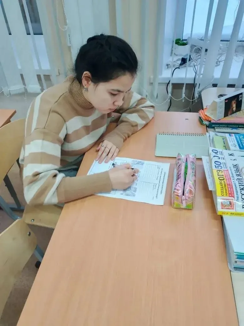 В Еткульской школе продолжается работа в рамках месячника военно-патриотического воспитания. В этом 