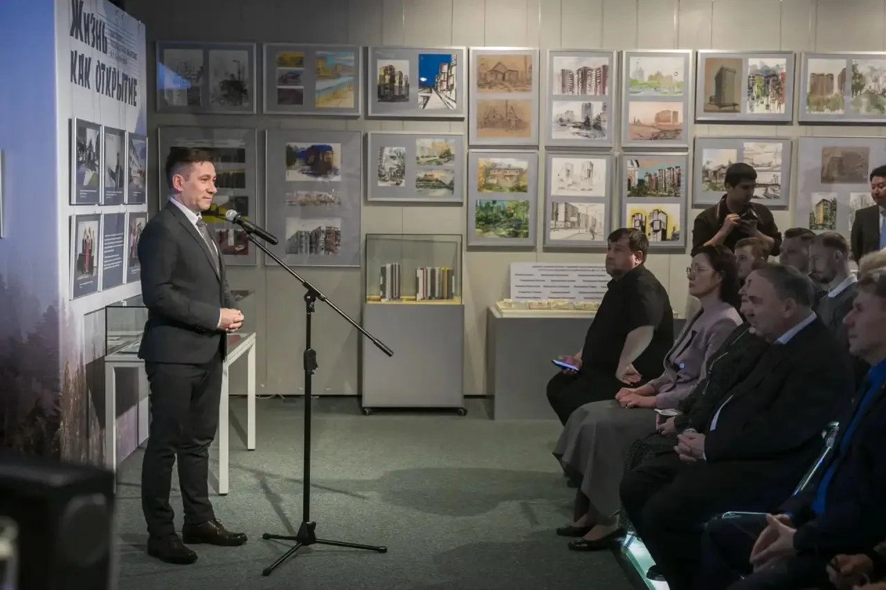 Вадим Шутов: человек, переписавший историю профобразования в Сургуте 📚   В Сургутском краеведческом 