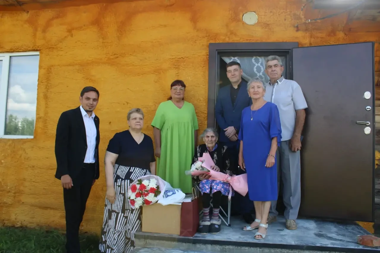 🎉 С 97-летием, Граф Эльвира Александровна!

Сегодня свой день рождения отмечает уважаемая жительниц