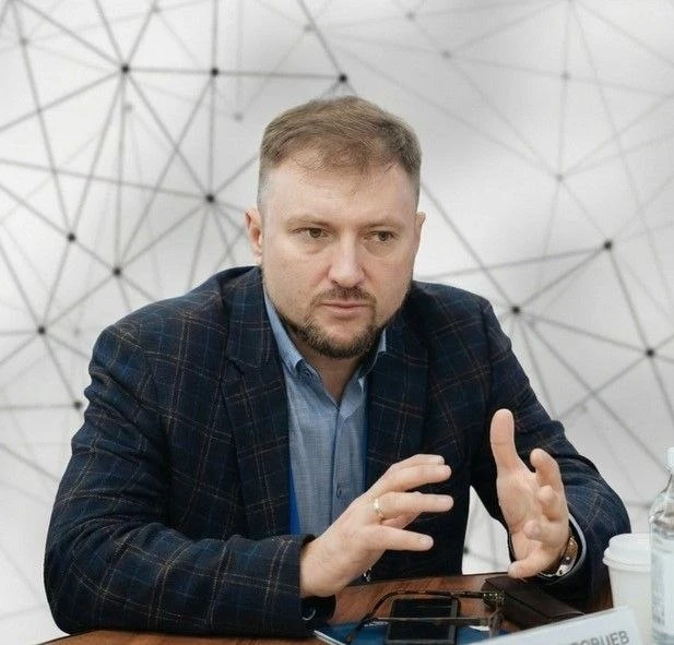 Что почитать летним вечером

Рекомендация Владимира Туровцева, руководителя программы МВА «Стратегич