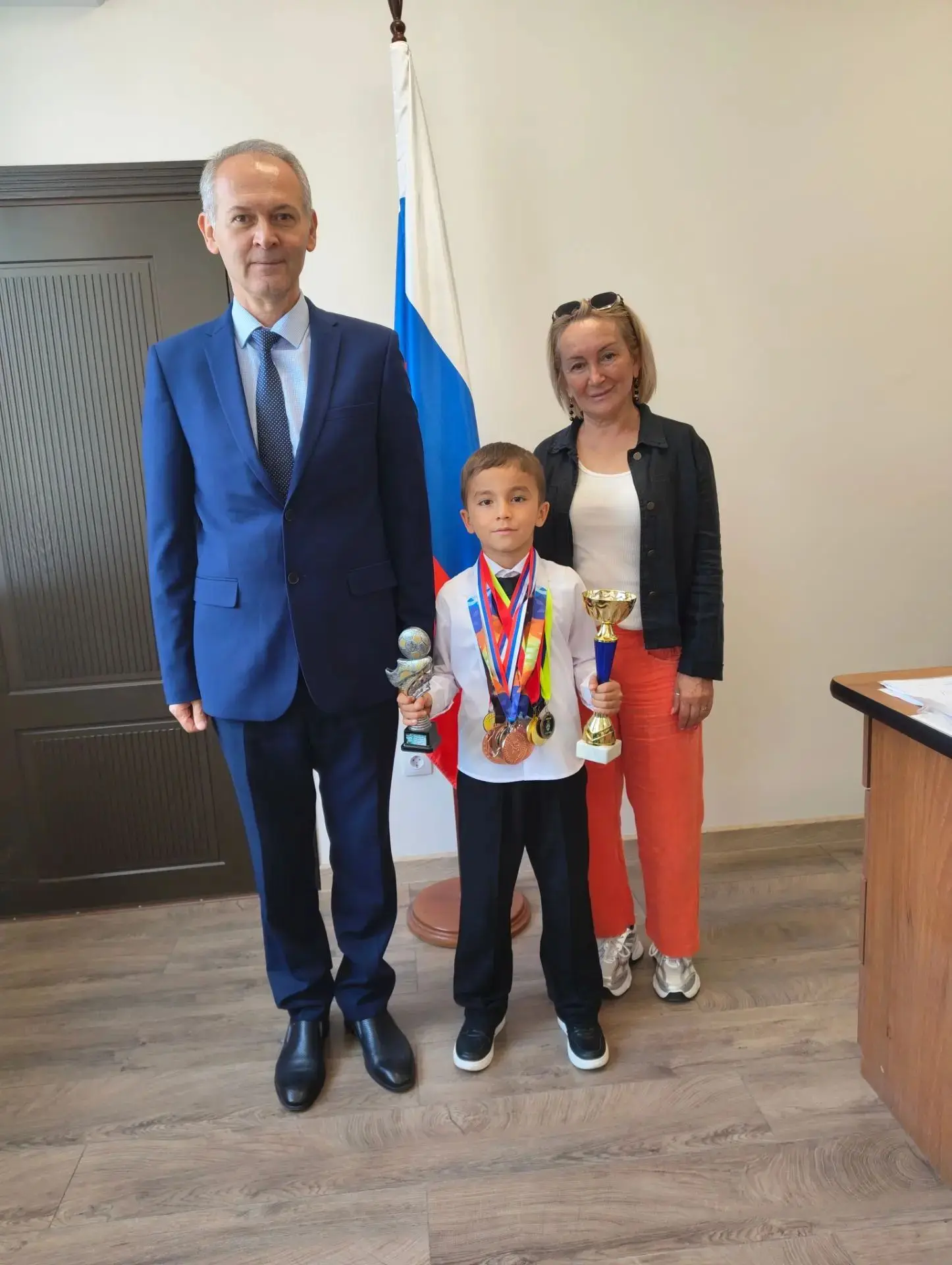 Поздравляем ученика 1" Д" класса Шариф Биляла с отличными спортивными достижениями!