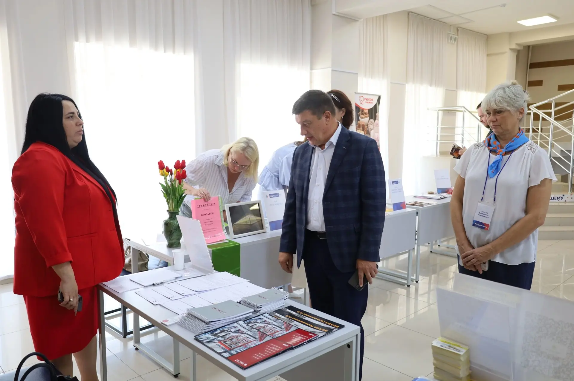 📄На ярмарке вакансий свои предложения для сотрудников ООО "ВБ Котовск" представили око...