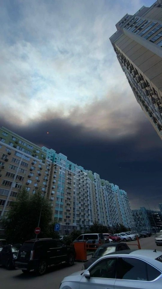Сегодня планы были с утра. Встала, смотрю-туча и не пошла никуда.