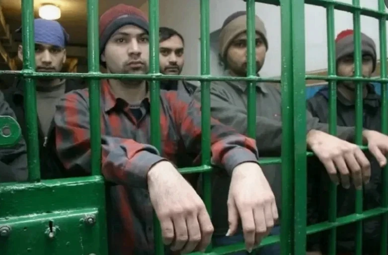 Госдума рассмотрит запрет на выдачу гражданства или права на проживание мигрантам с неп...