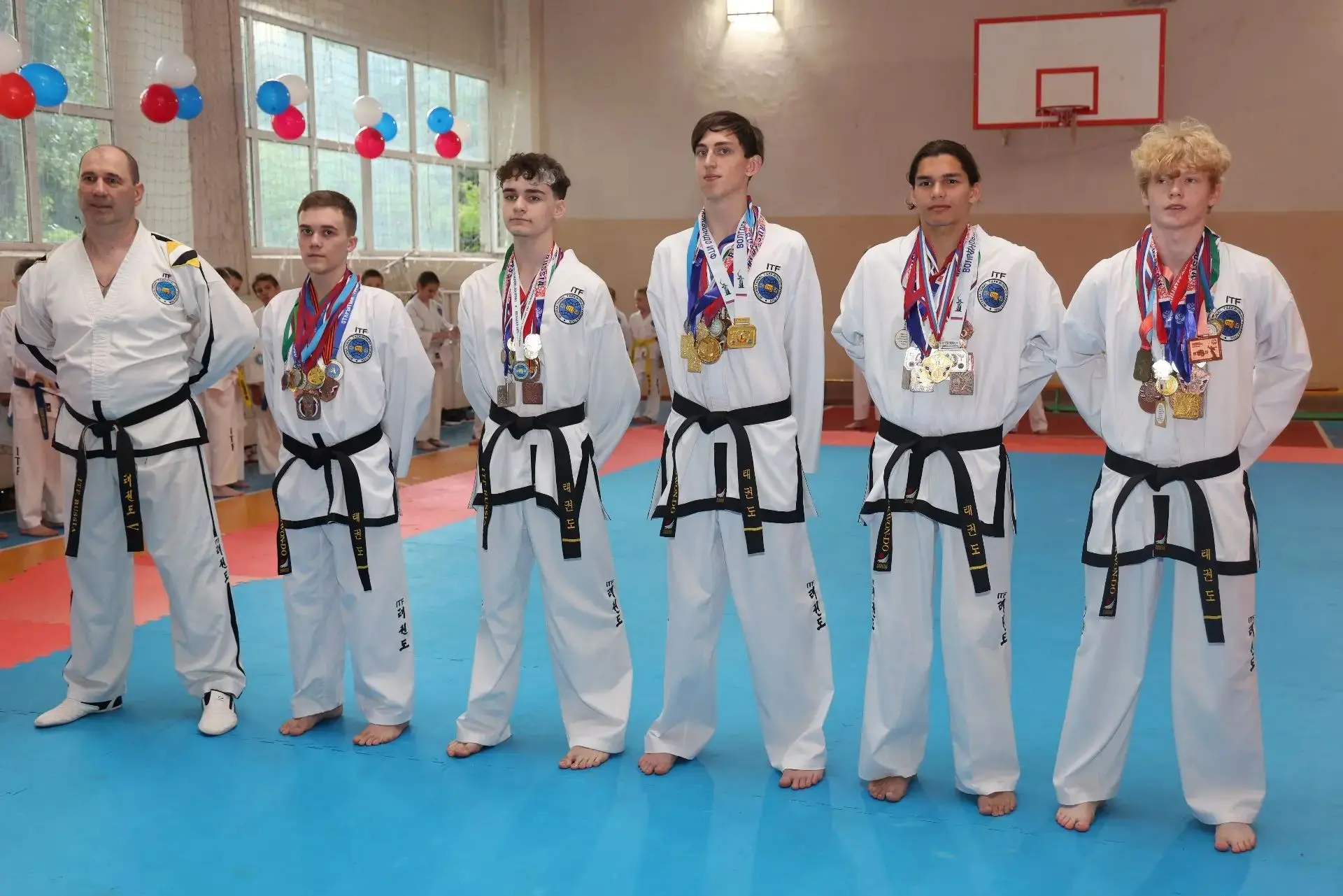 🥋6 камышан достигли уровня чёрного пояса по тхэквондо (ИТФ), путь к которому составил ...