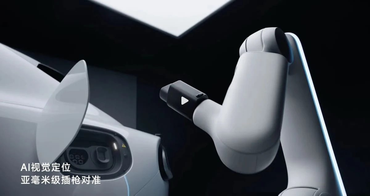 Xiaomi воплотила в жизнь десятилетнюю мечту Tesla: домашний роботизированный зарядник для электромоб