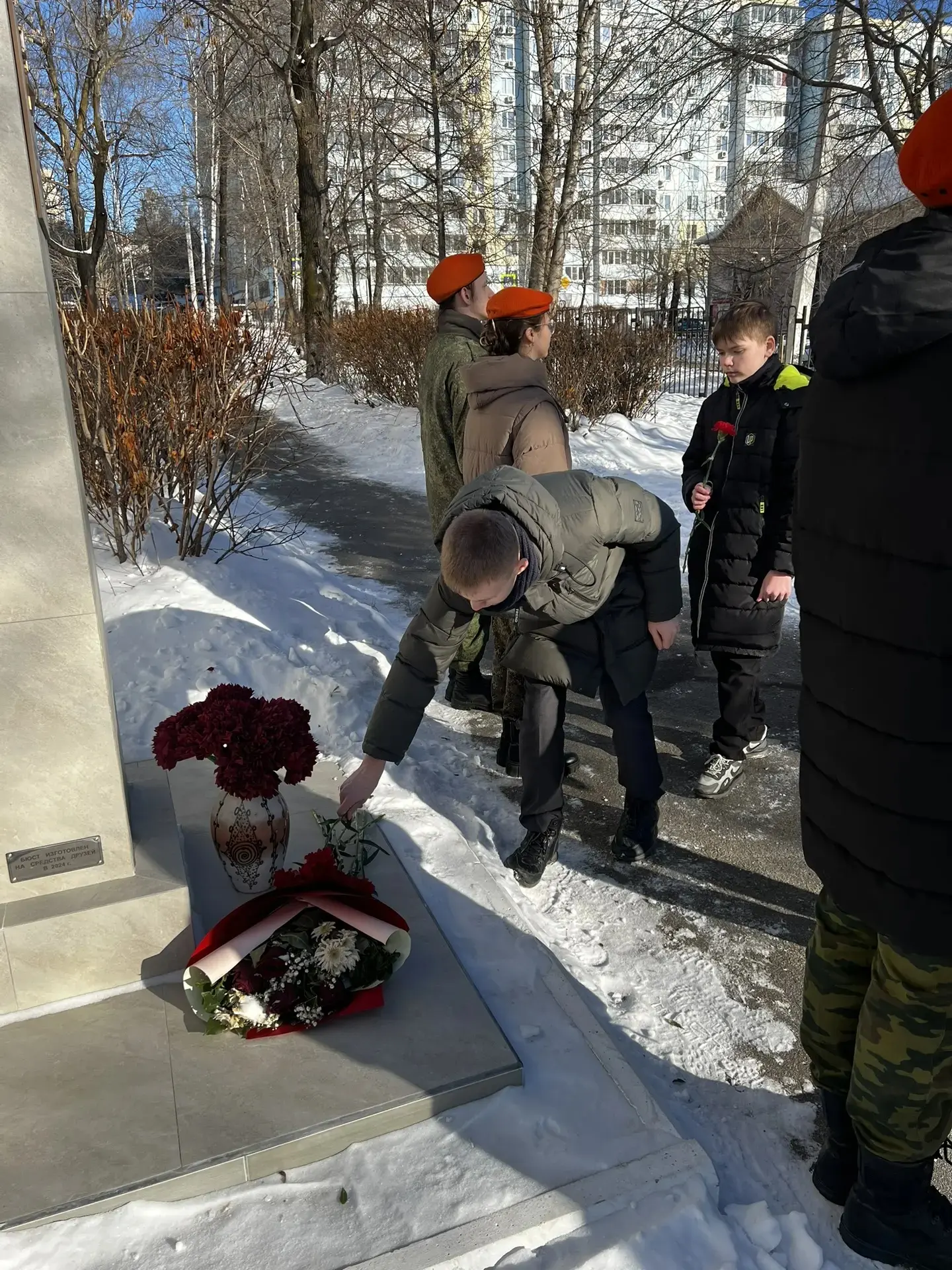 🎗️Священная память: гости из боевого прошлого  1️⃣2️⃣ января наша школа стала местом трогательной вс