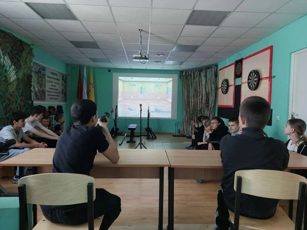 Сегодня возможность попробовать свои силы в сдаче нормативов комплекса ГТО по стрельбе ...