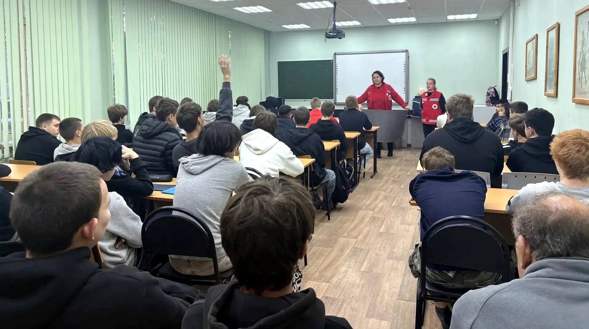 💥Встреча с Российским Красным Крестом: студенты ТГТК продолжают осваивать навыки оказа...