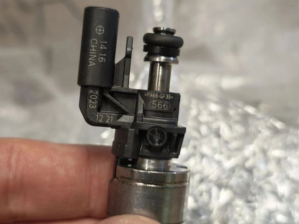 Поступление новых оригинальных форсунок 
Geely Emgrand SS11 он же Bekgee S50