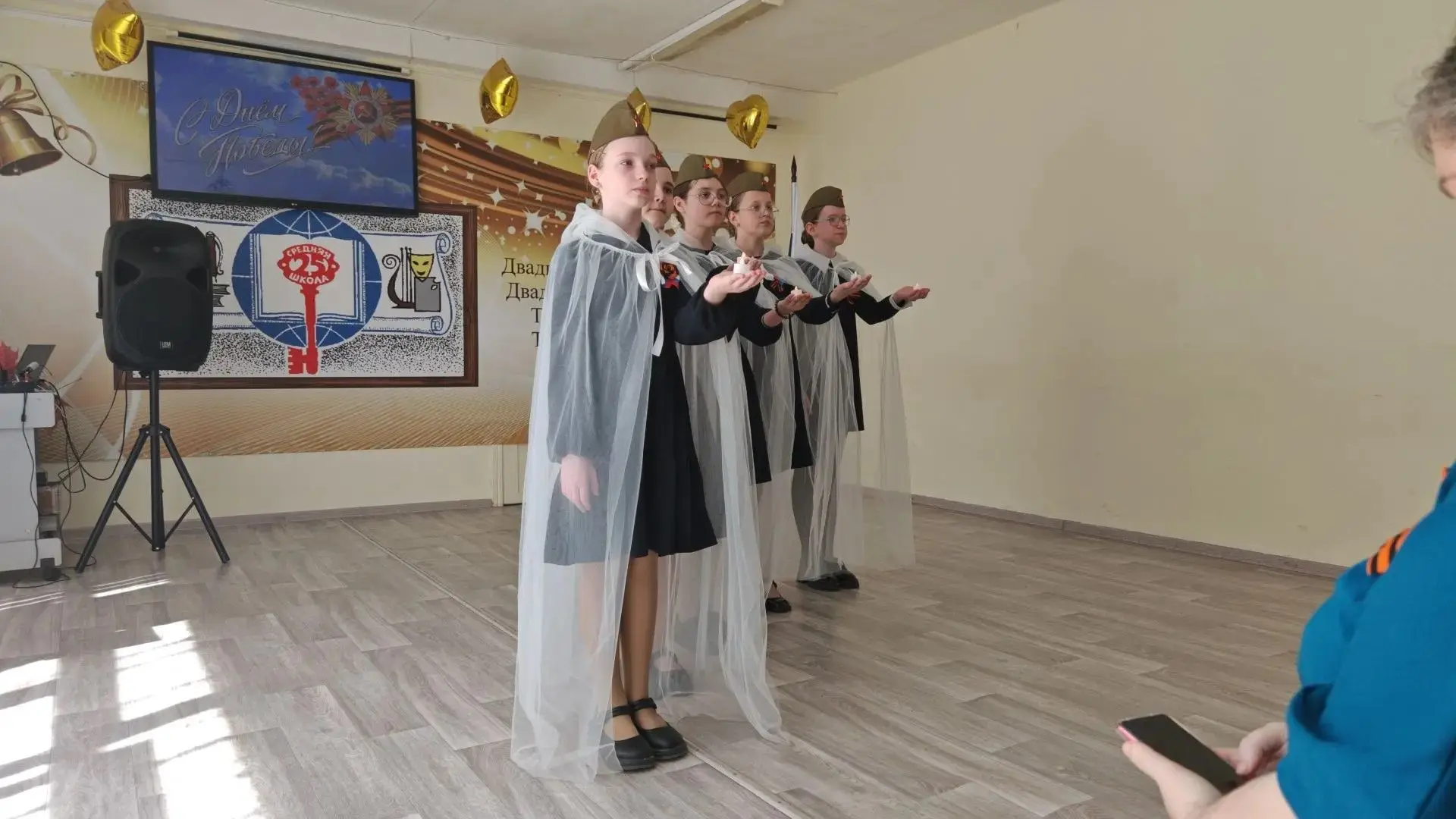 🎖️🎶 Память, воплощённая в песнях В 1 корпусе  нашей школы прошёл трогательный концерт, посвящённый Д
